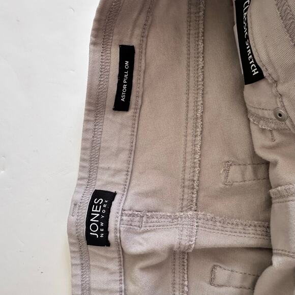 Jones New York Astor Pull-On Skinny Jeggings - Size 8 - Picture 2 of 9